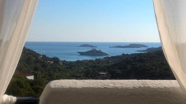 Appartamento Taras Sottovento - Porto Cervo Abbiadori Eksteriør bilde