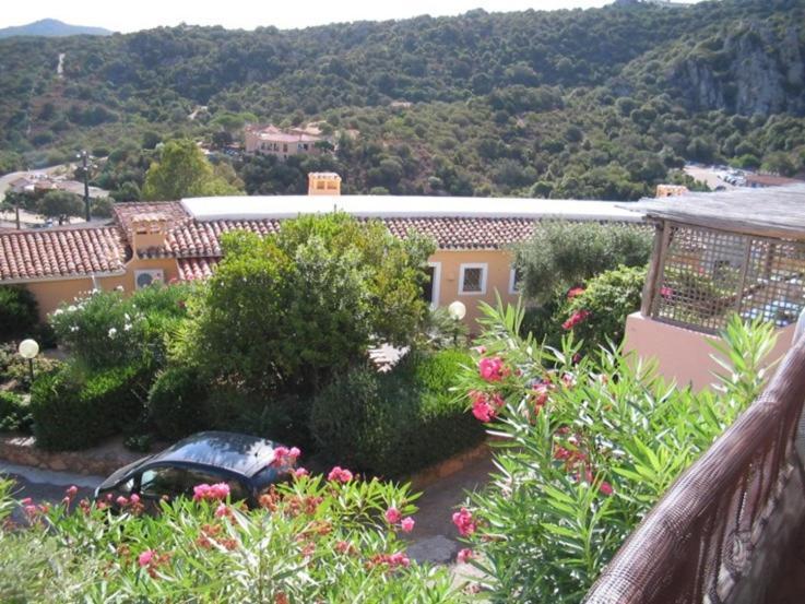 Appartamento Taras Sottovento - Porto Cervo Abbiadori Eksteriør bilde